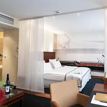 Hotel Adler