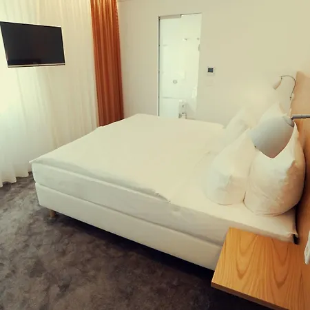 Adler Hotel