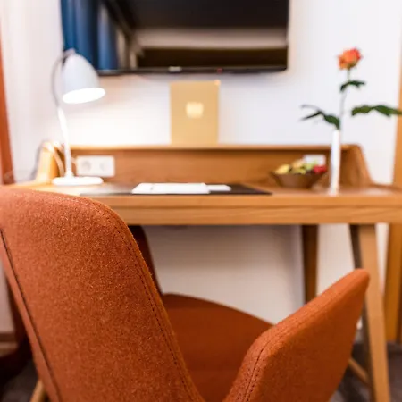Hotel Adler Asperg 4* Asperg