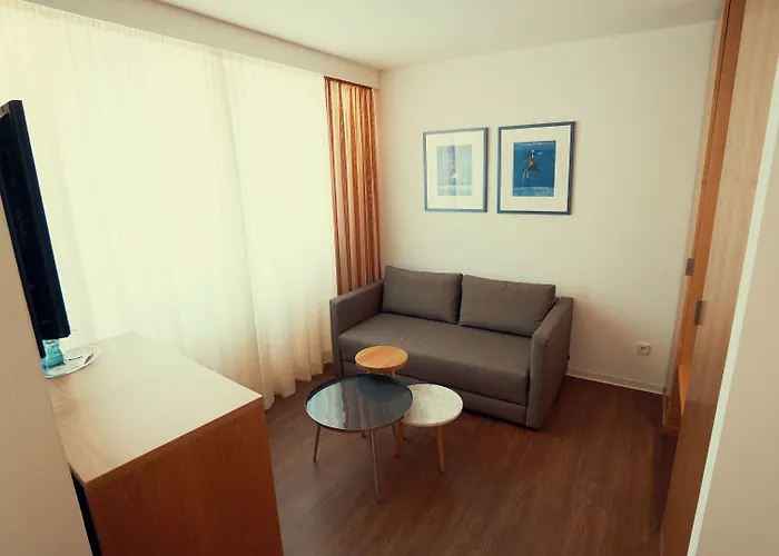 Adler 4* アスペルク