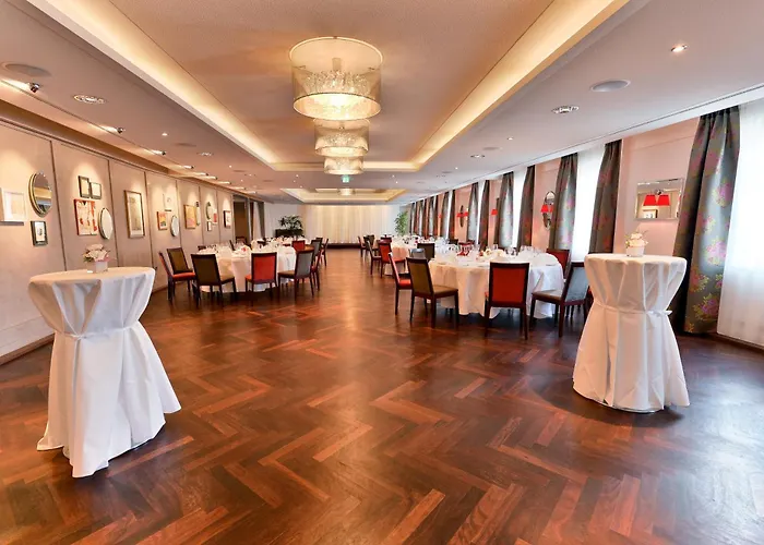 ホテル Adler アスペルク